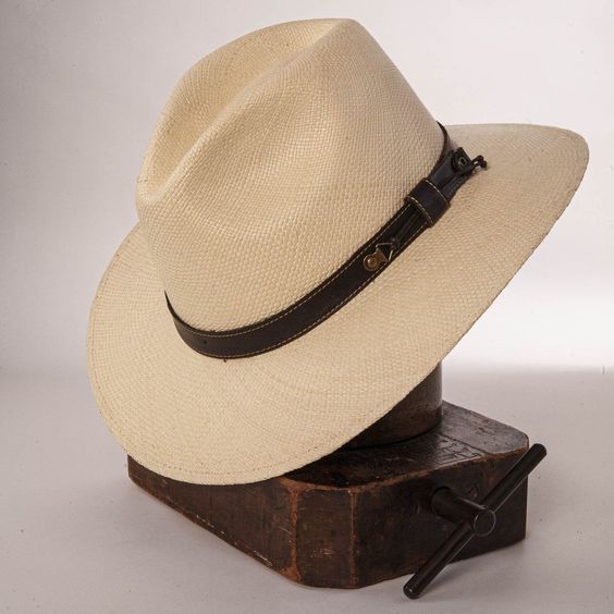 Sophisticate's Signature Hat Loreto Ecuador Straw Panama Hat